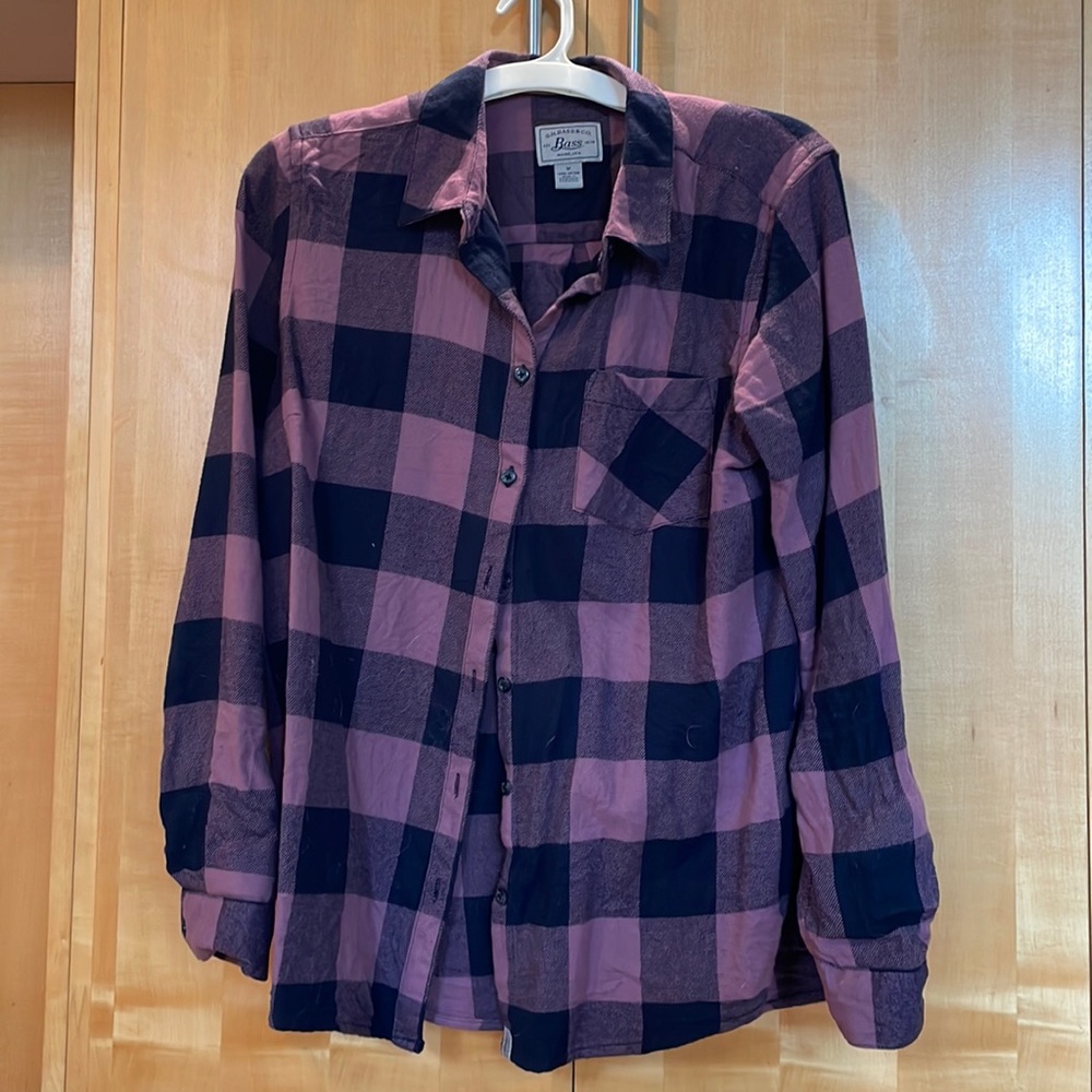 G.H. Bass & Co Plaid Flannel Button Down Shirt